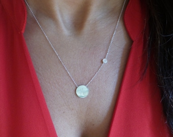 14k Gold Diamond Disc / Gold Disc with Diamond / Initial Disc Necklace / Engraved Disc / Monogram Necklace / Personalized Necklace