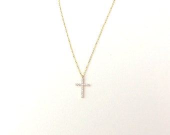 Small Diamond Cross Necklace 0.16cts / Everyday Diamond Cross / 14k Gold Diamond Cross / Dainty Diamond Cross / Baptism Gift / Communion / S