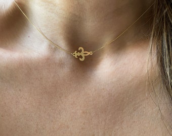 Fleur de lis Saint Symbol Necklace / 14k Solid Gold Fleur de lis Saint Necklace / Saint Nicholas Lotus Catholic Necklace / Religious French