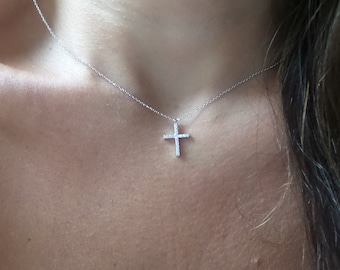 Everyday Diamond Cross 0.20CT/ 14k Gold Diamond Cross/ 14k Solid Gold Cross/ Communion Gift/ Confirmation/ Graduation/ Christmas / Religious
