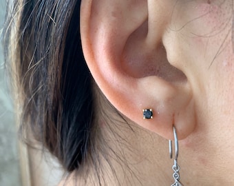 Clous d'oreilles diamant noir 0,10 carat simple (demi-paire) / Boucle d'oreille solitaire en or 14 carats et diamants noirs / Petite boucle d'oreille diamant