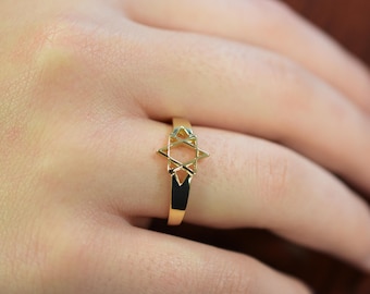 Star of David Ring / 14k Gold Star of David Ring / Stackable Star of David ring / Religious Ring