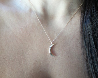 Large Crescent Moon Necklace /  14k Gold Crescent Necklace / Gold Crescent Moon Necklace / Solid 14k Gold Crescent Pendant/Celestial Pendant