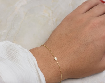 Diamond Solitaire Bracelet / 14k Gold Diamond Bracelet SI1 I-J Color /  Diamond Prong Set Bracelet /  Dainty Diamond Bracelet