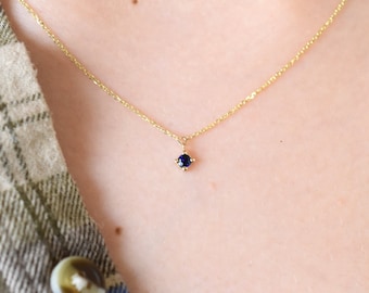Sapphire Necklace 3mm / 14k Gold Sapphire Necklace / Sapphire Charm Solitaire Necklace / Ceylon Sapphire Pendant / Dainty Sapphire Necklace