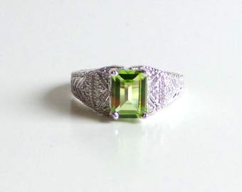 Peridot Ring 14k White Gold/ Gold Peridot Ring 1.62ct/ Genuine Peridot Ring/ Diamond Ring/ August Birthstone Ring/ Raw Peridot Ring Gold 14k