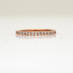 Diamond wedding band 0.28ct / 14k Gold Diamond Stackable Ring / Thin Solid Gold Diamond Ring / Layering Diamond Ring