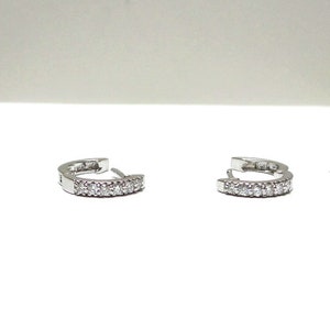 Diamond Huggies 0.16ct / 14k White Gold Diamond Hoop Earrings / Gold Small Huggie Earrings / Huggie Earrings / Dainty Diamond Huggies