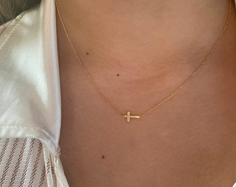 Small Cross Necklace / 14k Gold Sideways Cross Necklace / Mini Gold Cross Necklace / Baptism Gift / Communion / Confirmation / Confirmation