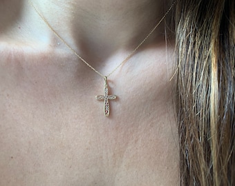 14k Gold Cross Necklace / Gold Cross Necklace / Everyday Solid Gold Cross / 14k Solid Gold Cross Necklace