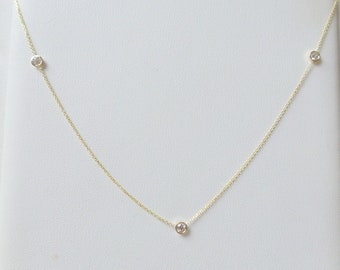 Diamond Necklace/ 14k Gold Diamond Necklace/ 3 Diamond Solitaire Necklace TCW 0.30ct/ Delicate Diamond Necklace/ Diamond Station Necklace