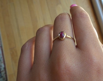 Ruby Solitaire Ring / Natural Ruby Ring / 14k Gold Ruby Ring / Bezel Set Ruby Ring / Solitaire Ruby Ring /  Dainty Ruby Cabachon Oval Ruby