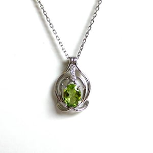 Peridot Halskette/ Sterling Silber Peridot Halskette/ Echte Peridot Halskette/ August Geburtsstein/ Echter Edelstein Halskette/ Grüner Peridot