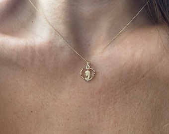 Virgin Mary Necklace / 14k Gold Mary Necklace / Heart Virgin Mary Necklace / Guadalupe Necklace / Virgin Mary Medallion Necklace