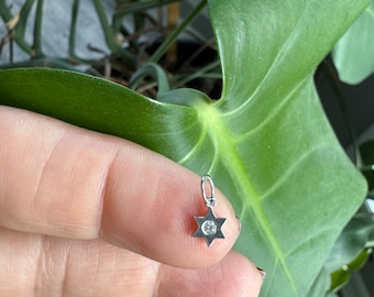 Mini Diamond Star of David Necklace / Personalized 14k Small Gold Star of David Pendant / Layering 14k Star of David Necklace