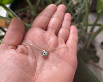 Mother of Pearl Evil Eye Necklace / 14k Gold Mother Of Pearl Evil Eye Necklace / Layering Evil Eye Necklace/ Solitaire Adjustable Evil Eye