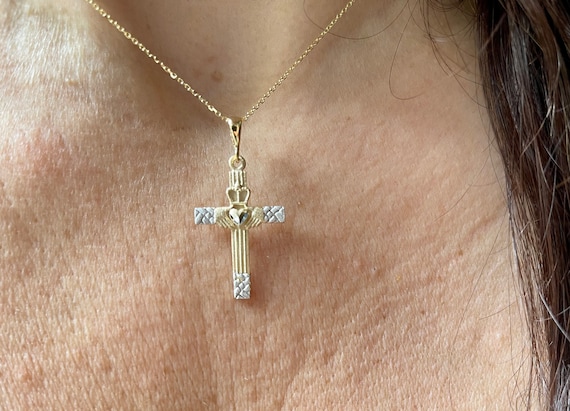 Claddagh Cross Necklace / 14k Gold 