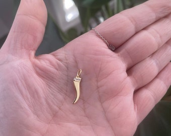 Diamond Horn Necklace / 14k Gold Diamond Horn Necklace / Solid Gold Diamond Horn Necklace / Flat Horn Necklace / Gold Diamond Horn