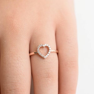 Diamond Heart Ring/ 14k Gold Heart Ring/ 14k Gold Ring/ Dainty Heart Ring/ Delicate Diamond Heart Ring/ Gift for her/ Valentines Gift/ Mini