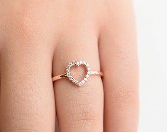 Diamond Heart Ring/ 14k Gold Heart Ring/ 14k Gold Ring/ Dainty Heart Ring/ Delicate Diamond Heart Ring/ Gift for her/ Valentines Gift/ Mini