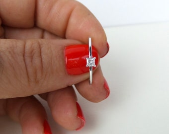 Princess Cut Diamond Ring 0.12ct / Diamond Ring / 14K White Gold Diamond Princess Cut Engagement Ring / Gold Diamond Ring / Dainty Diamond