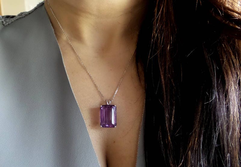 Amethyst, diamond, and emerald violet necklace, Michele della Valle. |  Emerald jewelry, Purple jewelry, Amethyst jewelry