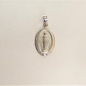 Virgin Mary Pendant / 14k White Gold Virgin Mary Pendant / Guadalupe Pendant / Virgin Mary Medallion Pendant / Solid Gold Mary Pendant