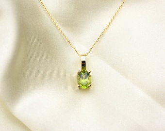 14 k Oval Peridot necklace 1.40 ct oval natural green peridot 14k solid gold pendant august birthstone