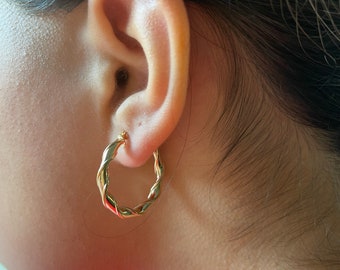 Hoop Earrings (Pair) / 14k Gold Braided Hoop Earrings / Gold Round Hoop Earrings / 14K Gold Hoop Earrings / Everyday Gold Hoop Earrings