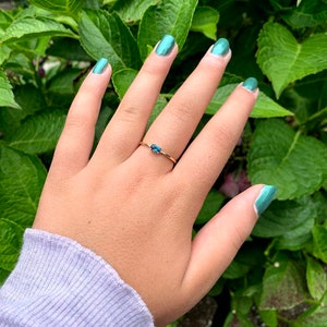 14k Gold London Blautopas Ring: Oval Solitär, Dezember Geburtsstein