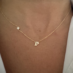 Collar con inicial de diamante / Collar con letra de diamante en oro blanco de 14 k / Collar con letra de diamante en bisel / Delicada inicial de diamante / Personalizado