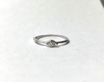 Anillo de mal de ojo / Anillo de mal de ojo de diamantes / Anillo de mal de ojo de diamantes de oro blanco de 14k / Anillo de mal de ojo de oro sólido