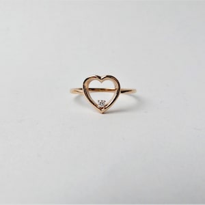 Diamond Heart Ring / 14k Gold Heart Ring / Solid Gold Heart Ring / Love Ring / Dainty Heart Ring