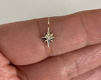 North Star Pendant / Starburst Diamond Pendant / 14k Gold Diamond North Star / Minimalist North Star Pendant / Dainty Starburst