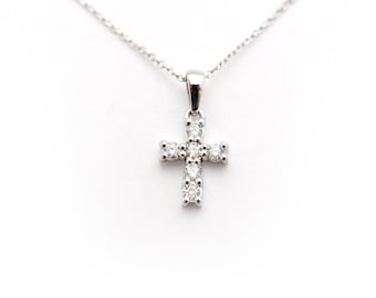 Small Diamond Cross Necklace 0.20ct / 14k Gold Diamond Cross / Small Petite Layering Cross / Baptism / Communion/ Confirmation/ Confirmation