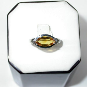 Sterling Silver 0.90 cts Genuine Yellow Citrine Ring
