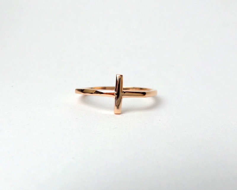 Ladies Methodist Cross Ring - 925 Sterling Silver
