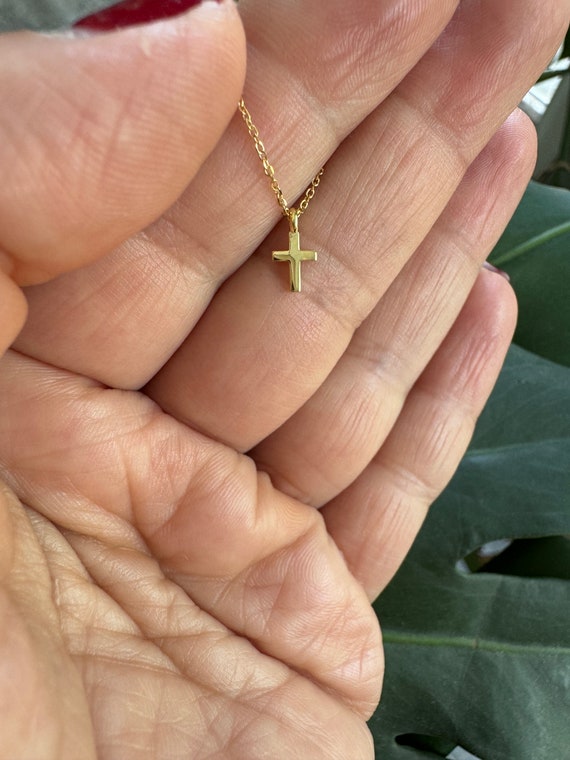 Collana Donna A Forma Di Croce Placcata Oro 14K - Gioiello Delicato Ipoallergenico, Lunghezza Regolabile 40+5 Cm