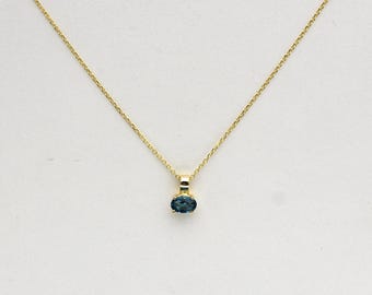 Oval Blue Topaz Solitaire Dainty Pendant 0.42CT / 14k Gold Blue Topaz Necklace / Oval Blue Topaz / Layering December Birthstone Necklace