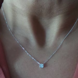 Diamond Necklace / 14k Gold Diamond Necklace 0.25CT  / Prong Set Diamond Solitaire Necklace / Dainty Diamond / Floating Diamond Necklace