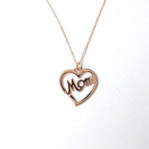 Hartketting / 14k roségouden moederketting / hartketting moeder / ketting moedernaam / Gepersonaliseerde hartketting / Cadeau voor moeder