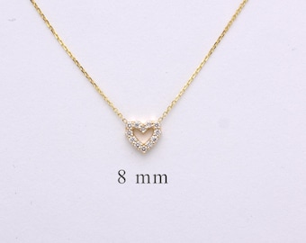 14k gold Diamond Heart Necklace / small Heart Necklace / Minimalistic Diamond Heart Necklace / Mothers Day /  14k Gold Diamond Heart /Love