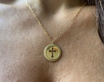 Cross Medallion Paper Clip Necklace / 14k Gold Large Disc Cross / Gold Disc Cross Necklace / Layering Large Cross/ Communion / Confirmation