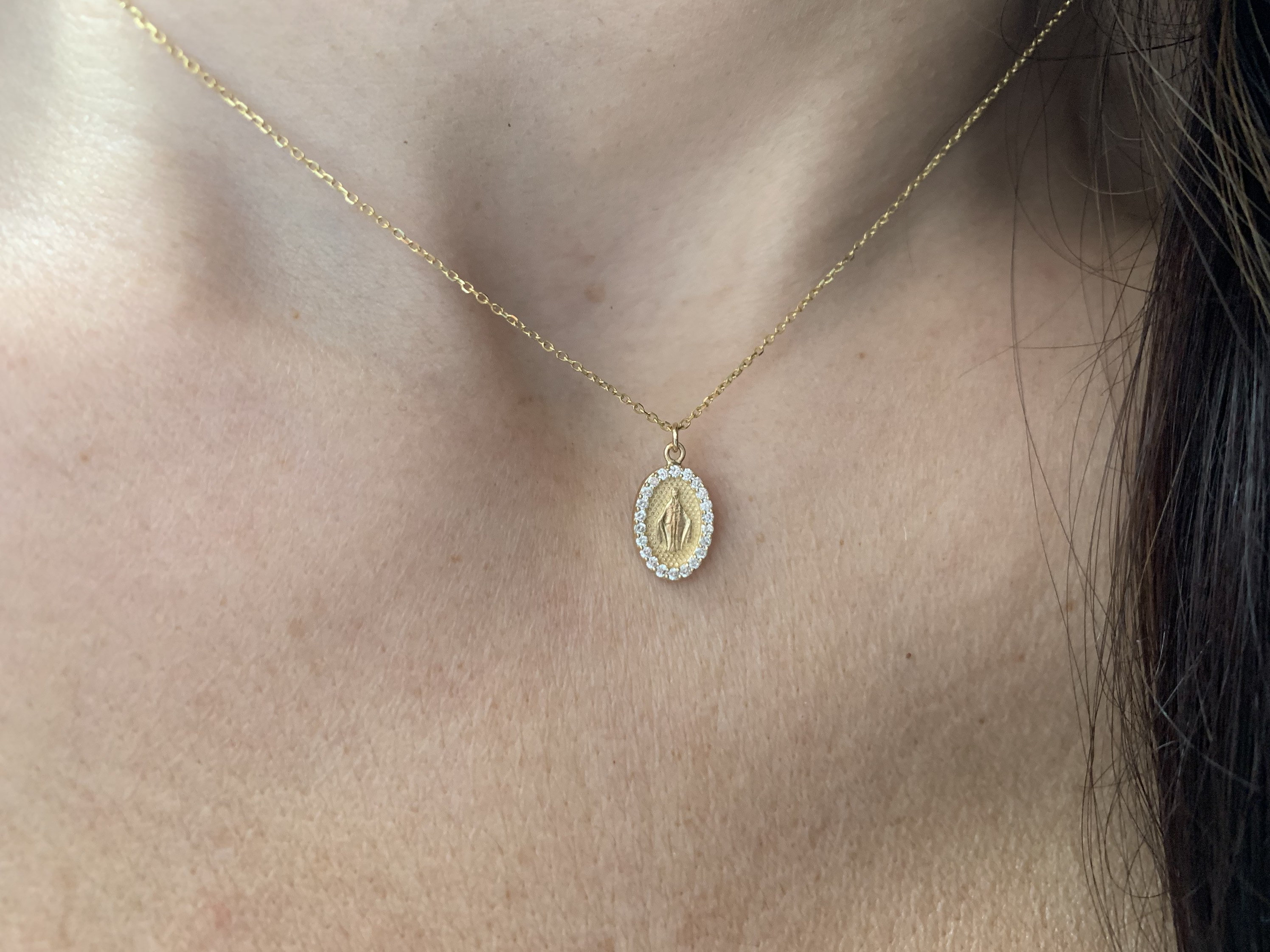 Virgin mary on sale medallion gold