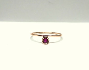 Ruby Bezel Ring / 14k Gold Ruby Ring 0.07CT /  Minimalist Ruby Ring / Dainty Ruby Ring / Ruby Solitaire Ring / Stackable Ruby Ring