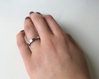 14k Gold Wedding Band/ 14k Solid White Gold Ring 3mm/ Simple Gold Wedding Band / Minimalist Gold Ring/ Plain Wedding Ring/ Gold Stackable