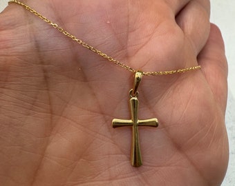 Gold Cross Necklace / 14k Gold Cross Pendant / Solid Gold Cross / Communion Cross / Confirmation Cross / Baptism Cross / Religious Gift