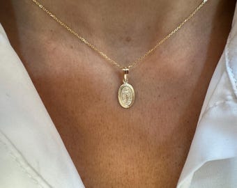 Small Virgin Mary Pendant / 14k Gold Miraculous Medal Medallion Charm / Everyday Guadalupe Necklace / Lady of Guadalupe Medallion Pendant