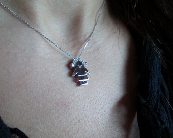 Girl Charm Necklace / Mother to Be Gift / 14k Gold Little Girl Charm Necklace / Gift For Mom / Gold Charm Necklace