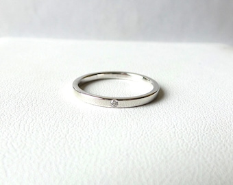 Simple 14k Gold Ring / 14k Solid Gold Diamond Ring / Diamond Wedding Band / Minimalist Diamond Ring / Gold Wedding Ring/ Gold Stackable Ring